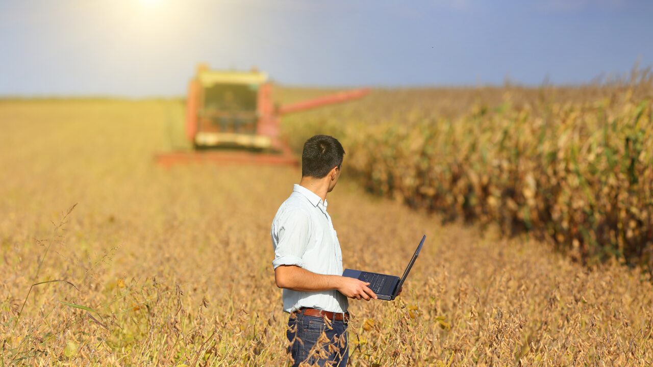 O Futuro do Agronegócio no Brasil: Tecnologia e Sustentabilidade